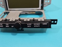 Wyświetlacz Toyota Avensis II T25 86110-05020 monitor