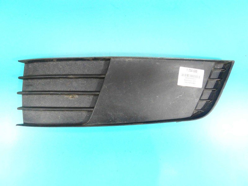 Zaślepka kratka zderzaka lewa atrapa Skoda Octavia III 5E0807367