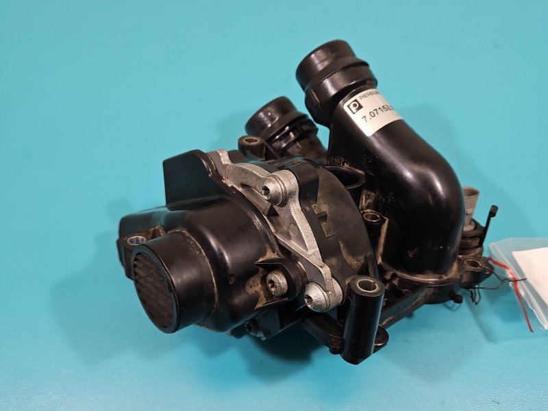 Pompa wody AUDI Q5 08- 2.0 TFSI 707152080 Pompa wody AUDI Q5 08- 2.0 TFSI 707152080