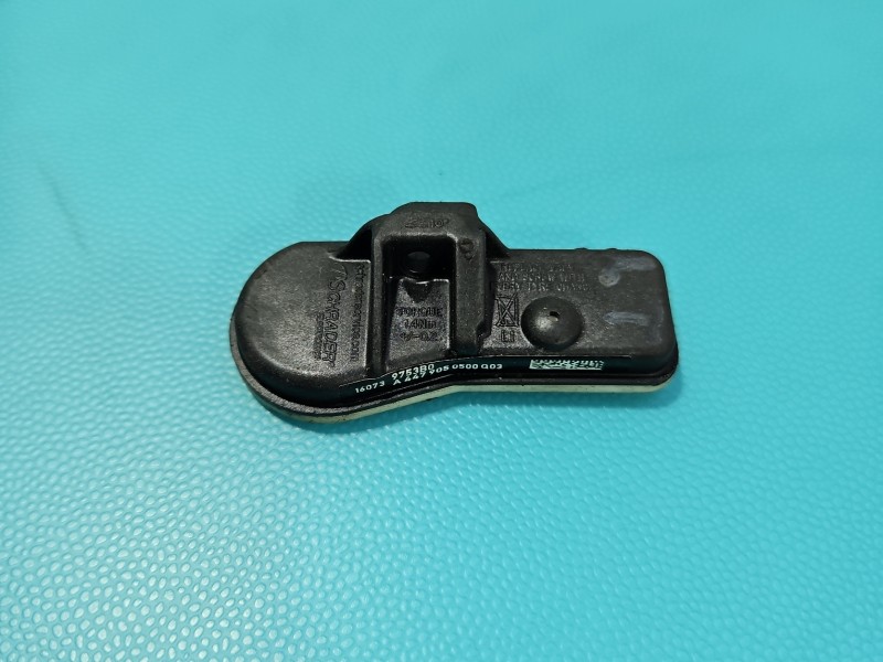 Czujnik ciśnienia opon Mercedes Vito W447 14- A4479050500 TPMS