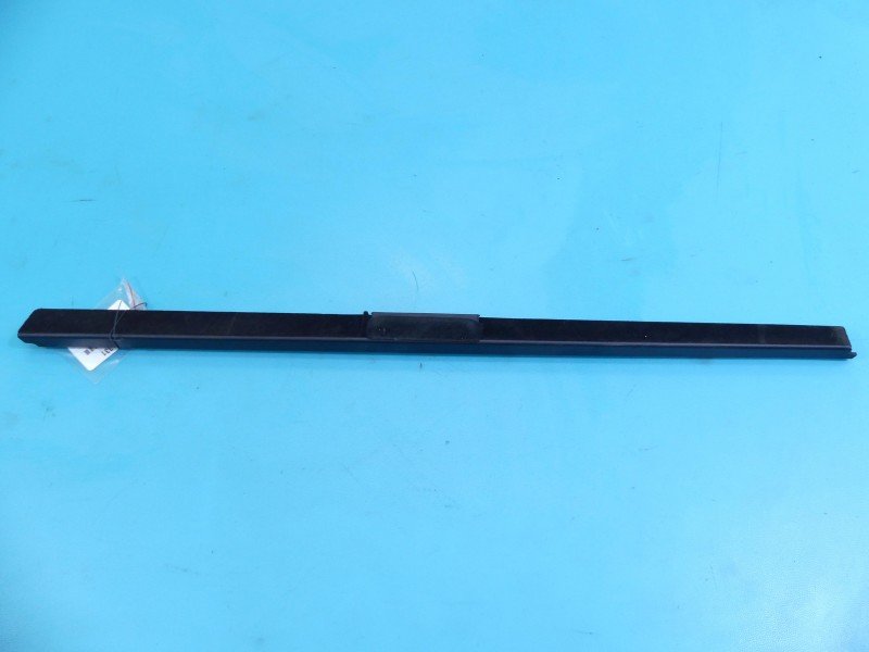 Listwa drzwi tył prawa Mercedes W221 A2217370674 sedan