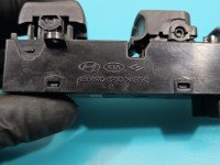 Przełącznik szyb Kia Soul I 08-13 93570-2K000 SZYB X4 EU
