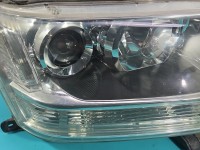 Reflektor prawy lampa przód Suzuki Grand Vitara II EUROPA
