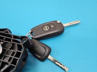 Klamka przód lewa zewnętrzna Opel Astra V K Z176
