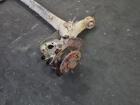 Tylna belka oś tył Toyota Auris I 2.0 D4D