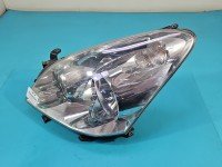 Reflektor lewy lampa przód Toyota Corolla Verso II EUROPA