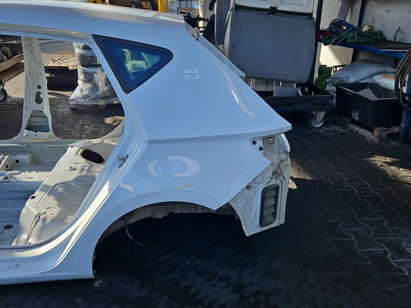 Błotnik tył lewy Seat Leon III 12- ćwiartka Ls9r