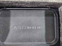 Tapicerka klapy tył boczek bagażnika tylnej Mercedes W213 A2137400100