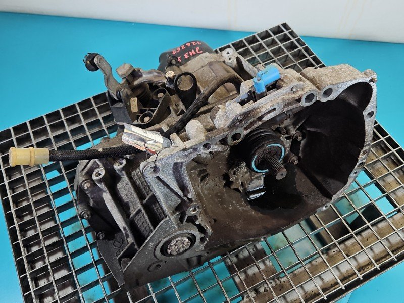 Skrzynia biegów JH3315 Renault Clio III 1.2 TCE Skrzynia biegów JH3315 Renault Clio III 1.2 TCE