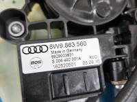 Silniczek Rolety bagażnika /6-pin Audi A4 B9