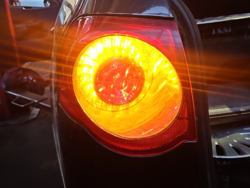 Lampa tył lewa Vw Passat B6 kombi MONTOWANA W BŁOTNIKU KOMBI EUROPA