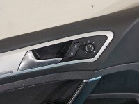 Tapicerka drzwi przód lewa boczek Vw Golf VII