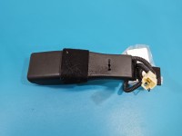 Pas bezpieczeństwa przód prawy pasażera Suzuki Swift Mk8