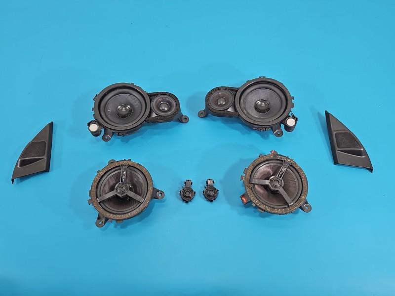 Głośniki komplet Volvo XC90 I 02- 30657757, 8633110, 8666662