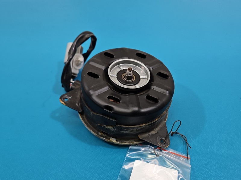 Wentylatory Wentylator chłodnicy Toyota Corolla E21 19- 1.8 16V