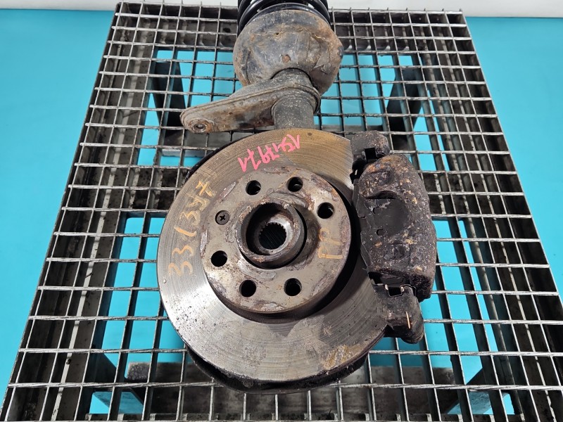 Zwrotnica prawa piasta przód 1.5 8V wiel Daewoo Lanos
