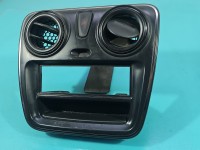 Kratka nawiewu środkowa Dacia Dokker 682609686R, 687608758R EUROPA