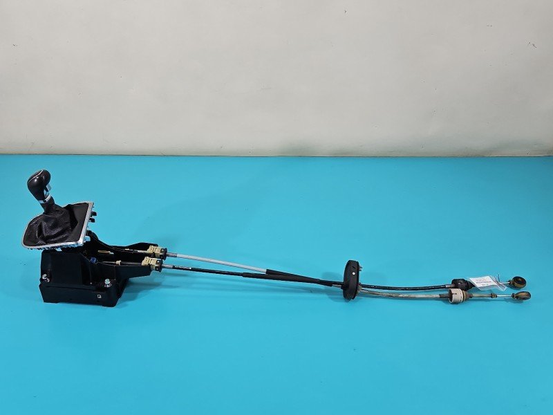 DŹWIGNIA LEWAREK WYBIERAK LINKI Opel Astra IV J 1.6 16V