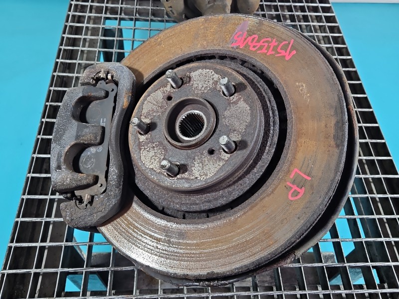 Zwrotnica lewa piasta przód 2.5 16V 2AR LEXUS NX I 14-21