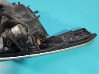 Reflektor prawy lampa przód Toyota Avensis III T27 EUROPA