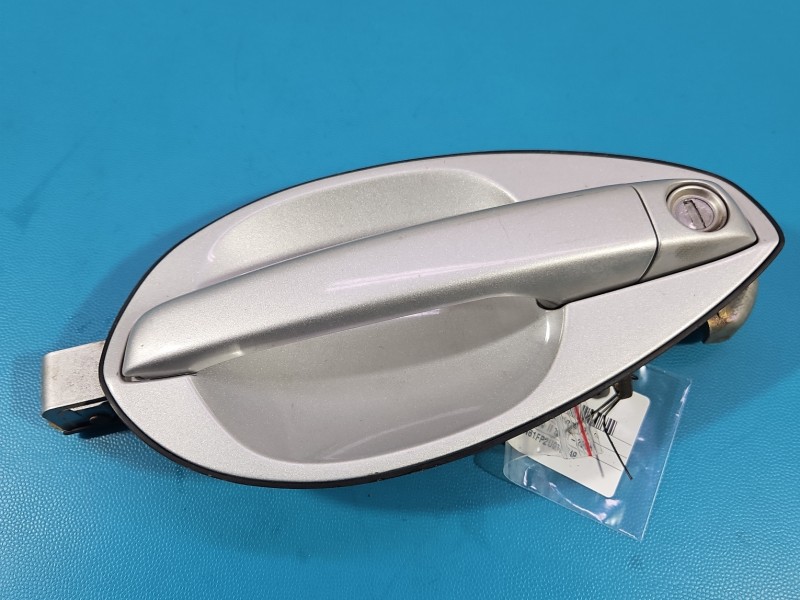 Klamka przód prawa zewnętrzna Hyundai Coupe II 01-08 82660-2C010 LS