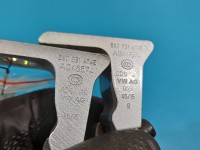 Zawias drzwi przód prawy Vw Passat B8 8X0831404E