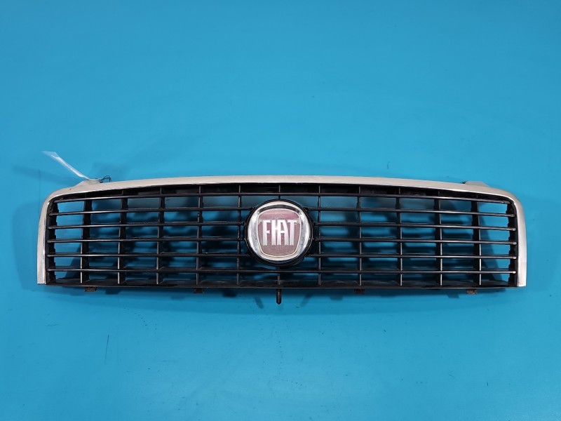 Atrapa grill Fiat Linea