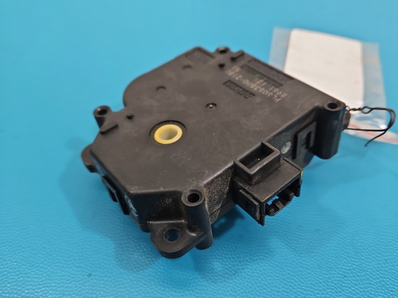 Silniczek nawiewu NAGRZEWNICY Toyota Rav4 IV PLS063800-2180 EUROPA