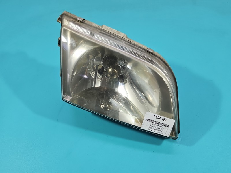 Reflektor prawy lampa przód Mitsubishi Space star EUROPA