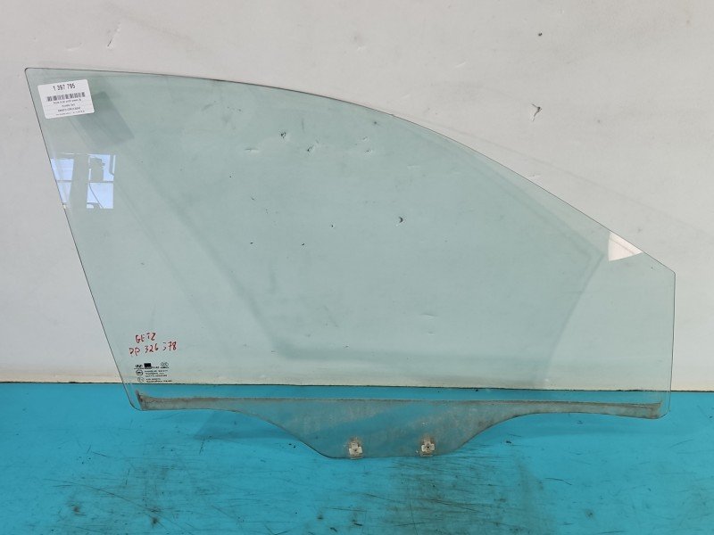 Szyba drzwi przód prawa Hyundai Getz HB