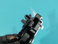 Zamek klapy tył 905033138R Renault Talisman sedan 4pin