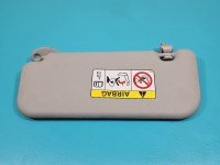 Przesłonka prawa Toyota Auris II DASZEK osłona przeciwsłoneczna