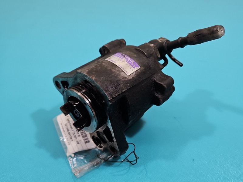 Pompa vacum Toyota Avensis II T25 29300-27020 2.0 d4d Pompa vacum Toyota Avensis II T25 29300-27020 2.0 d4d