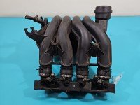 Kolektor ssący Vw Passat B5 06B133200, 06B133210B 1.6b