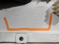 listwa nadwozia Kia Stinger 86410-J5300 Producent części: KIA, LEWA KRATKA MASKI