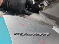 Klapa tył Ford Fusion USA 12-20 sedan 4d srebrny