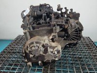 Skrzynia biegów Kia Carens II 2.0 crdi