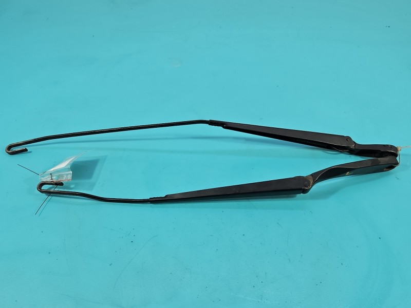 Ramie wycieraczki przód komplet lewe prawe Vw Polo IV 9N 6Q1955409, 6Q1955410