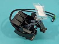 Pas bezpieczeństwa tył środkowy TOYOTA, Europejska, zapinka środkowa Toyota Rav4 V