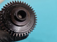 Wałek rozrządu Vw Sharan II 10- 2.0 tdi