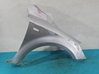 Błotnik przód prawy Kia Ceed I 06- srebrny