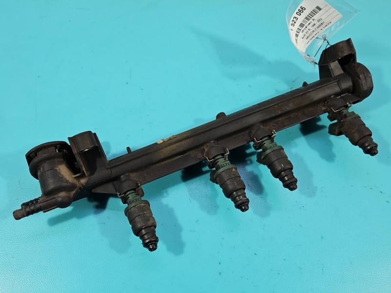 Wtryskiwacz Audi A3 8L 06A133317A, 037906031AL 1.6 SR