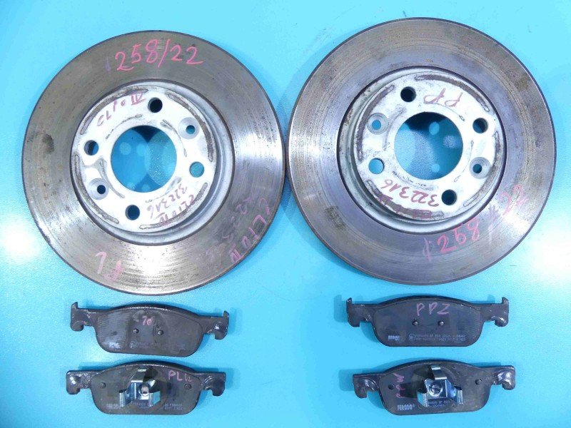 Tarcze hamulcowe przód klocki Renault Clio IV 12-20 1.5 dci