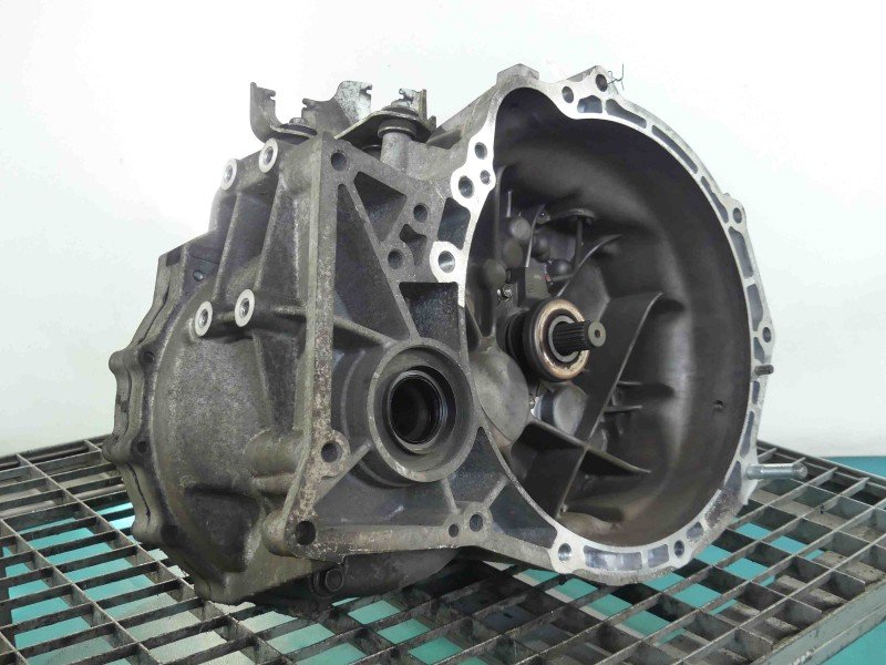 Skrzynia biegów Suzuki Kizashi 2.4b