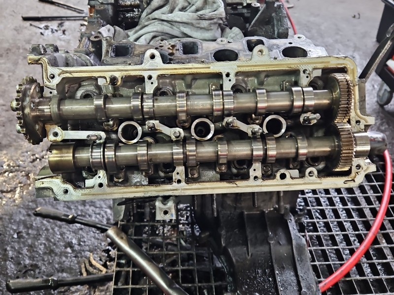 Głowica Audi A4 B7 0594AB 3.0 tdi BKN