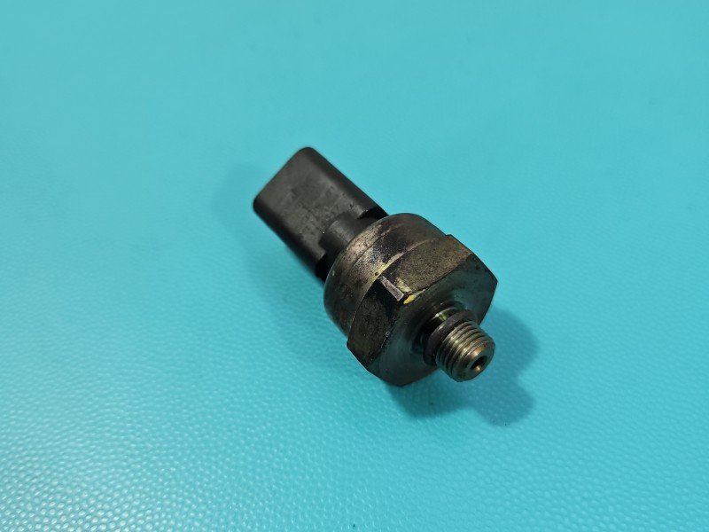 Czujnik ciśnienia paliwa Renault Laguna II 4669-01, 55CP06-01 regulator Czujnik ciśnienia paliwa Renault Laguna II 4669-01, 55CP06-01 regulator