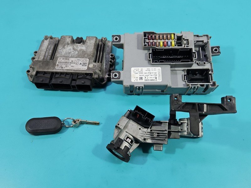 Komputer Sterownik silnika 0281015782, 9666082580 Citroen Nemo 1.4 hdi