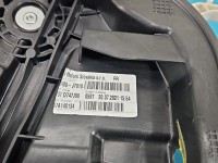 Podnośnik przód prawy SZYBY WINDA Kia Ceed III 18-21 Producent części: KIA, 6 PIN 82460-J7010, 9450100100 5d HB