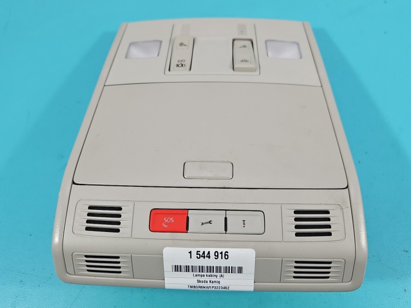 Lampa kabiny lampka Skoda Kamiq 657868837C