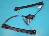 Podnośnik przód lewy Skoda Superb III 5Q0959801B 5d kombi